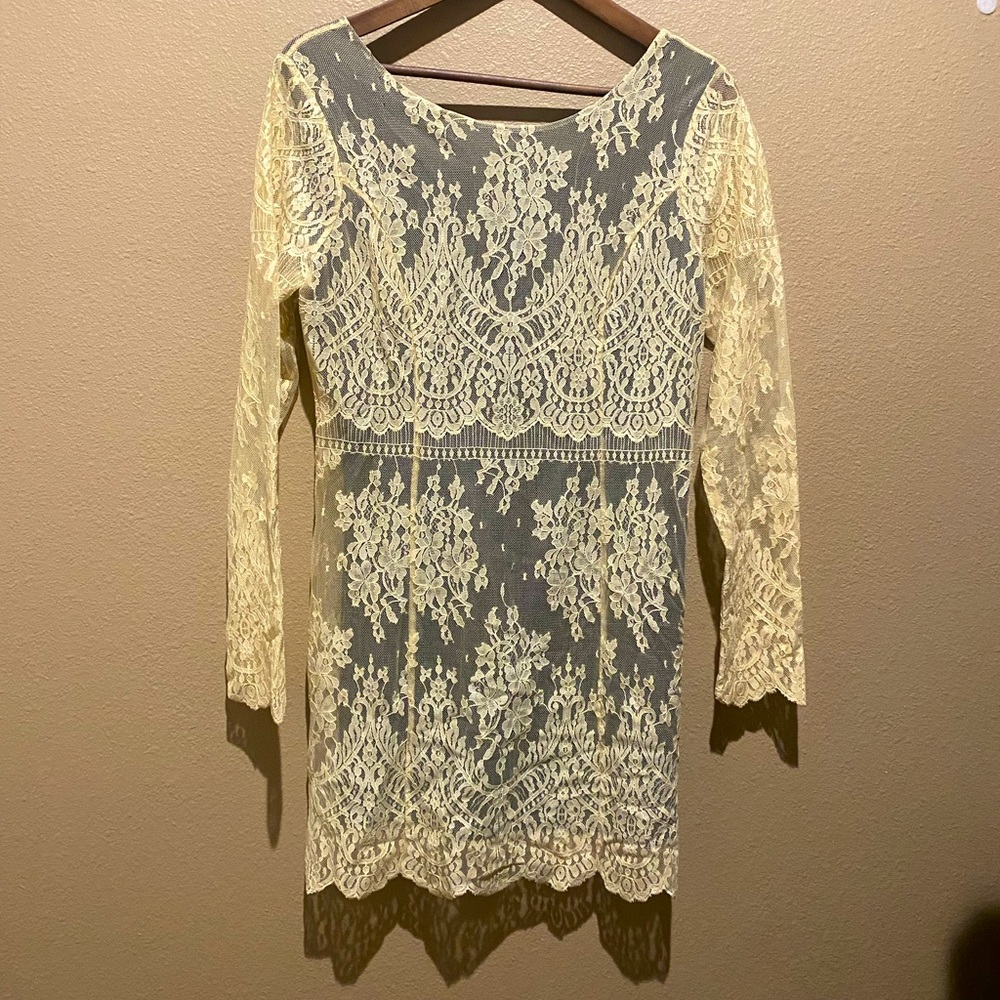 Free People Cream/Tan Romantic Lace Floral Mini V Open Back